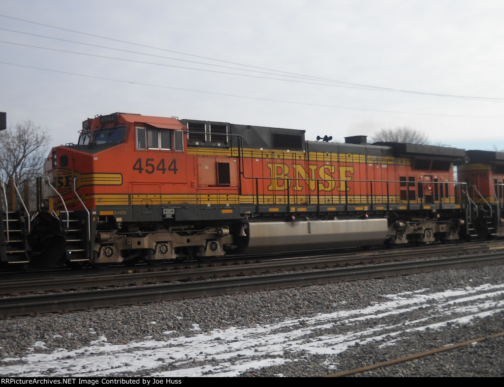 BNSF 4544